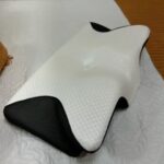 Orthopädisches  Kopf- & Nackenstützkissen